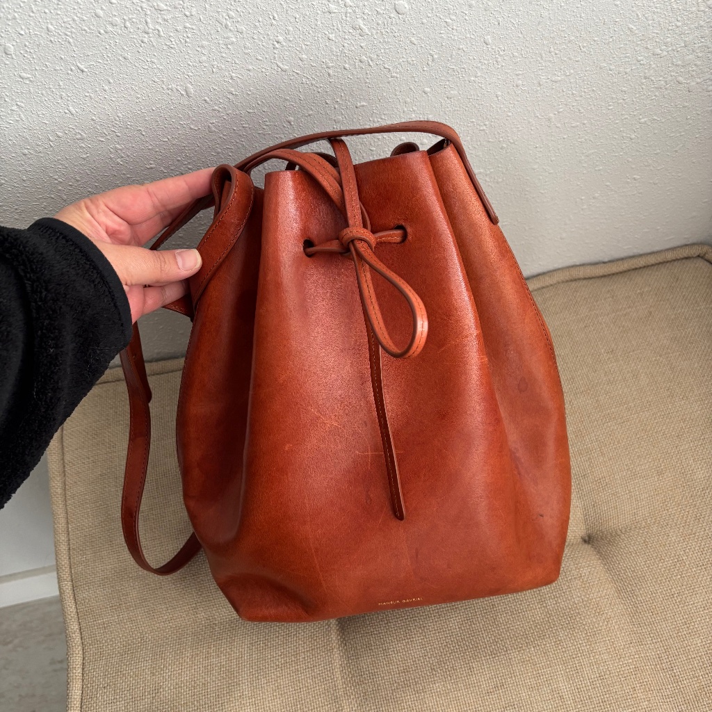 Mansur Gavriel Large Bucket Bag In Brandy W/ Attache